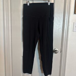 Aerie Woman’s Black High-Waisted 7/8 Leggings